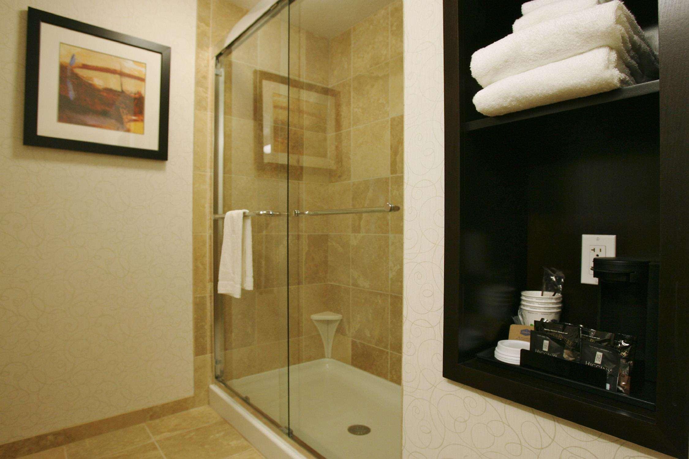 Hampton Inn & Suites Red Deer Penhold Pokoj fotografie
